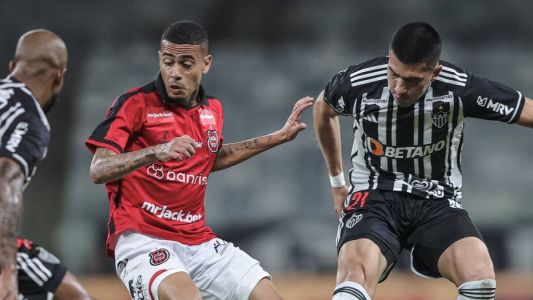 Atlético venceu o Brasil de Pelotas na ida por 2 a 1