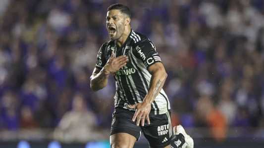 Atlético venceu o Cruzeiro com belo gol de Hulk