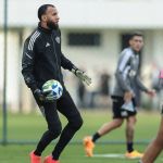 Atlético tem desfalque na lateral para enfrentar o Santos no Brasileirão: veja relacionados