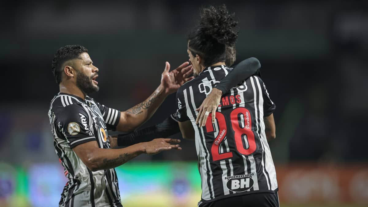 Atlético tentará contra o Athletico-PR feito que não alcança há mais de um ano