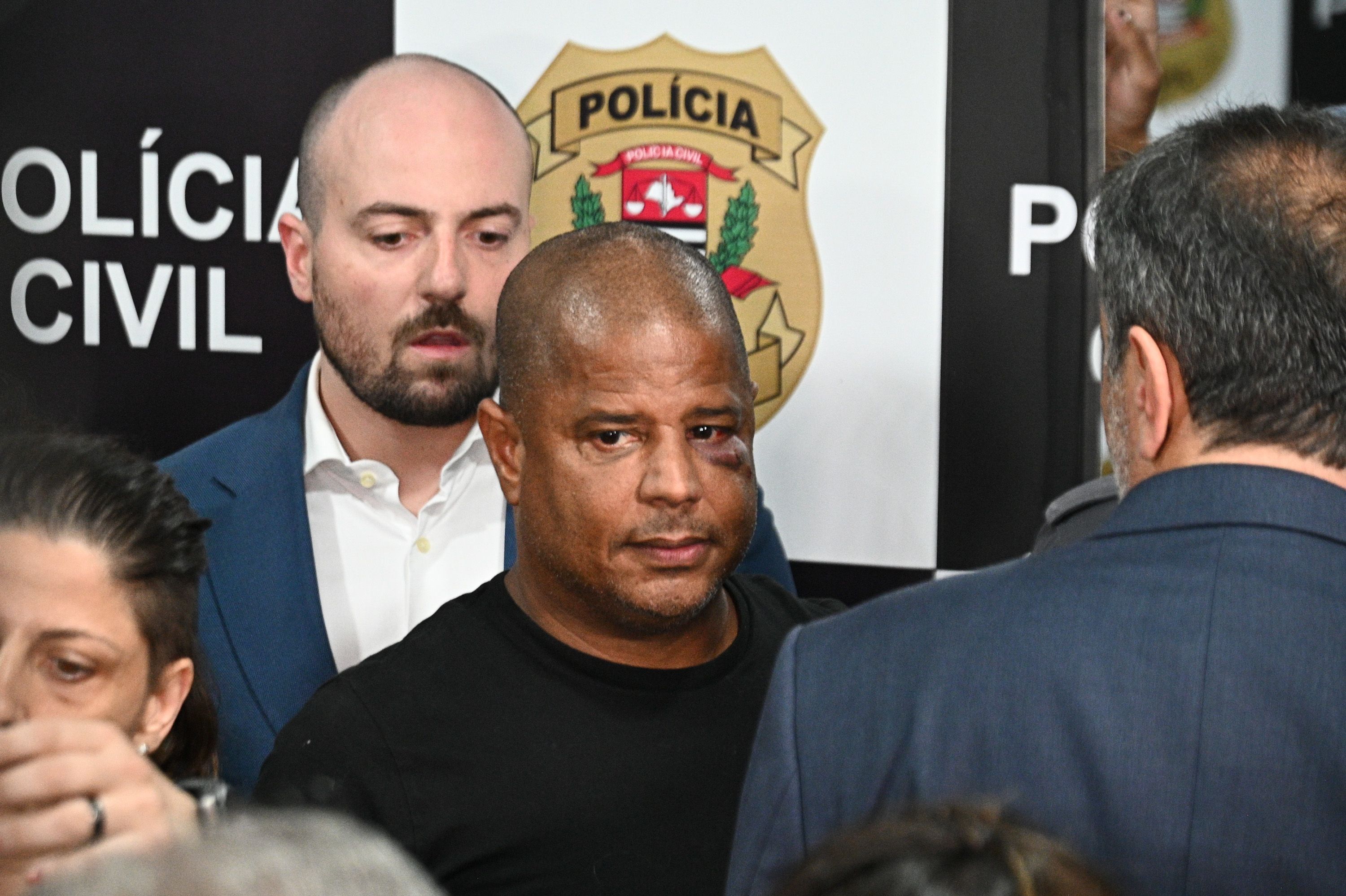 Mulher acusada de participar do sequestro de Marcelinho Carioca é presa por suspeita de praticar golpes