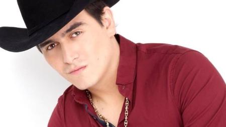 Ator e cantor mexicano, Julián Figueroa morreu aos 28 anos