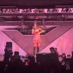 Zendaya sobe no palco do Coachella e canta trilha sonora de ‘Euphoria’