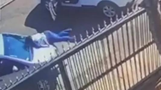 Atropelamento foi flagrado por câmeras de segurança