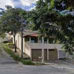 Mulher atropela meninos de 11 anos sentados em rua de Contagem (MG); vítimas dizem que ela usava o celular