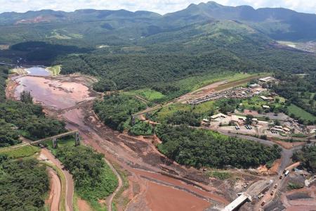 Rompimento da barragem de Brumadinho