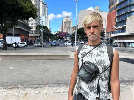 Augusto Espindola, de 41 anos, documenta como é estar em situação de rua e compartilha no Instagram