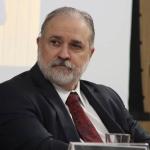 Aras nega que tenha tentado barrar inquérito contra empresários bolsonaristas