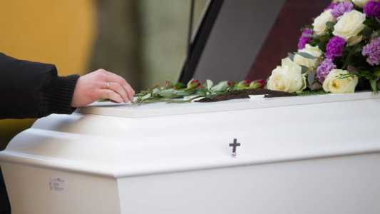 Aulas foram suspensas em Santiago, no Chile, devido a um funeral de um criminoso.
