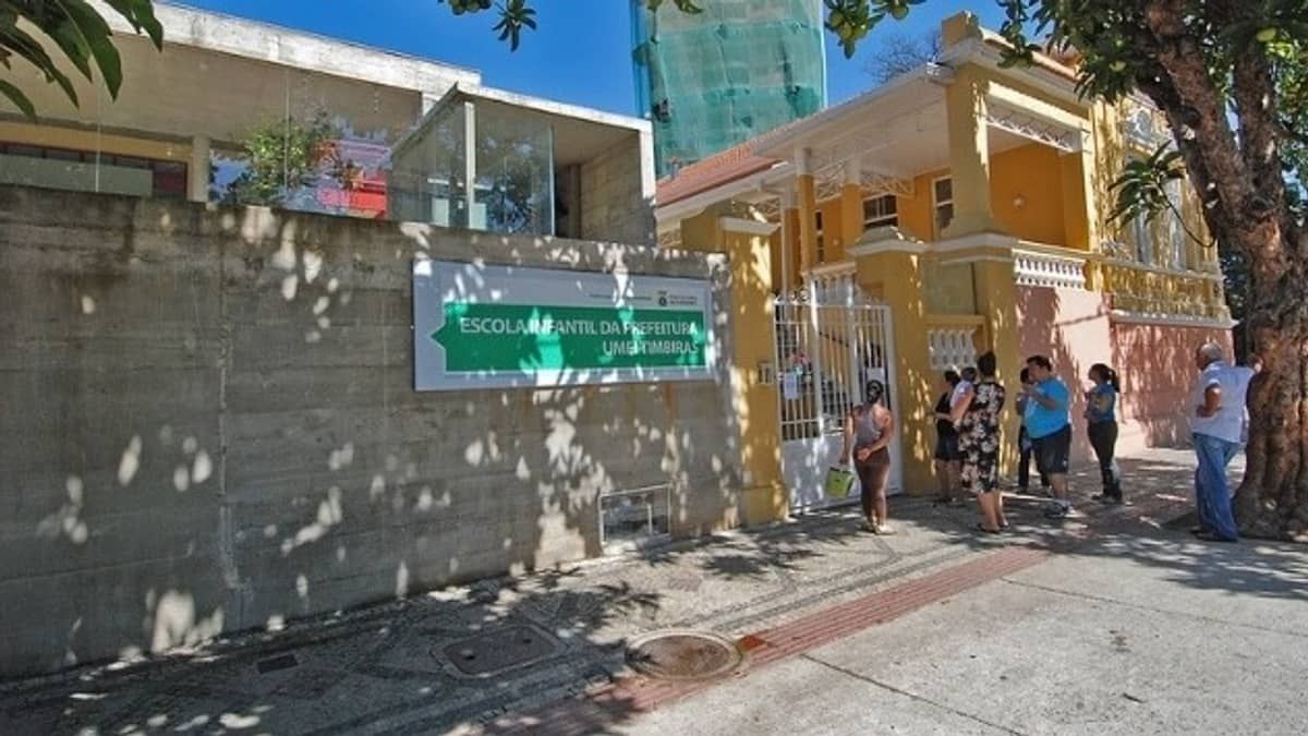 Trabalhadores da educação municipal rejeitam proposta de reajuste salarial da PBH