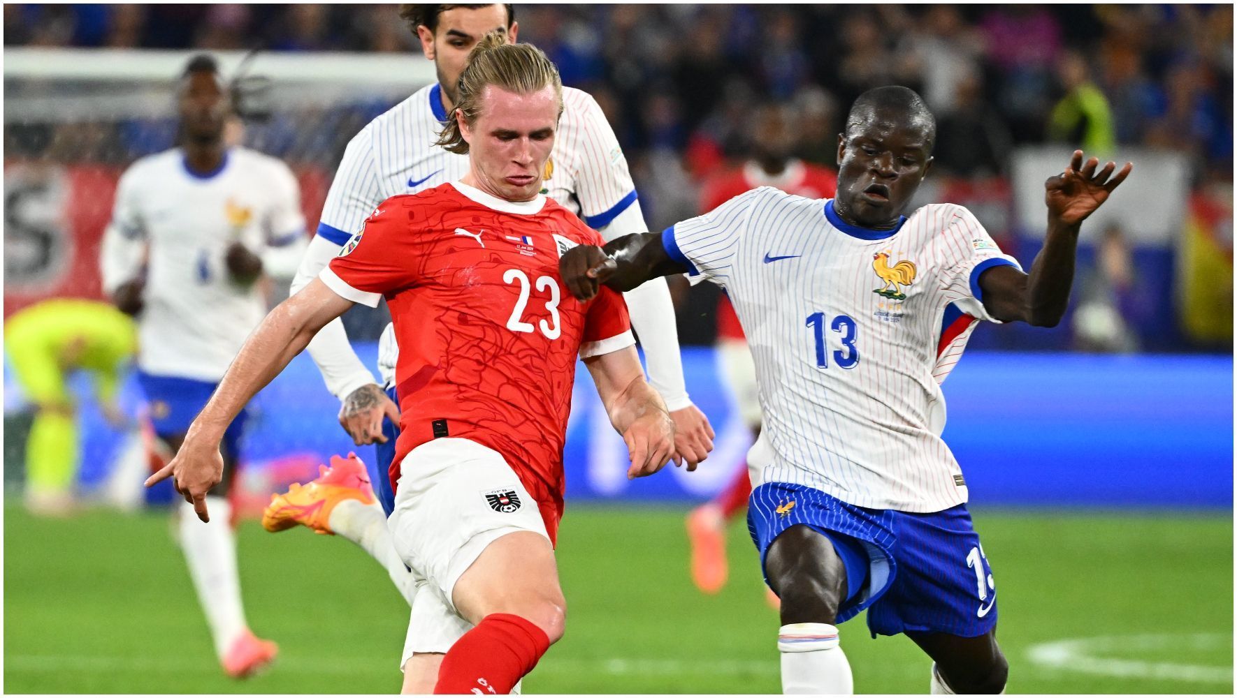 França sofre com chances perdidas, mas vence a Áustria na estreia da Euro