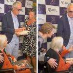 Vídeo: fã quase centenária realiza sonho de conhecer Andrea Bocelli em BH
