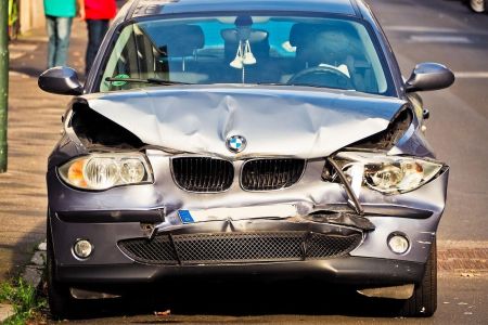 STJ atualiza decisão sobre transferência de carros sinistrados