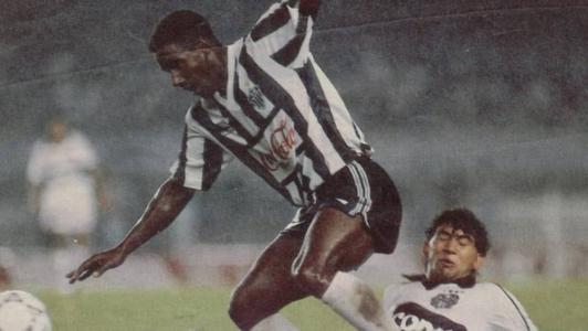 Autor do gol contra o Grêmio, Ailton foi personagem histórico no Atlético