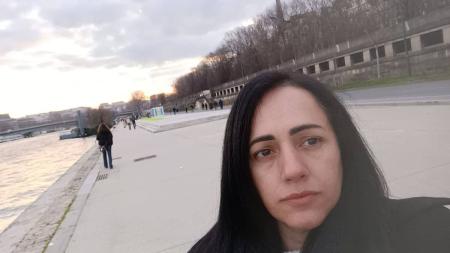 Autoridades francesas e família procuram por brasileira desaparecida em Paris.