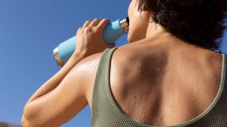 Autoridades recomendam beber muita água e evitar fazer exercícios físicos