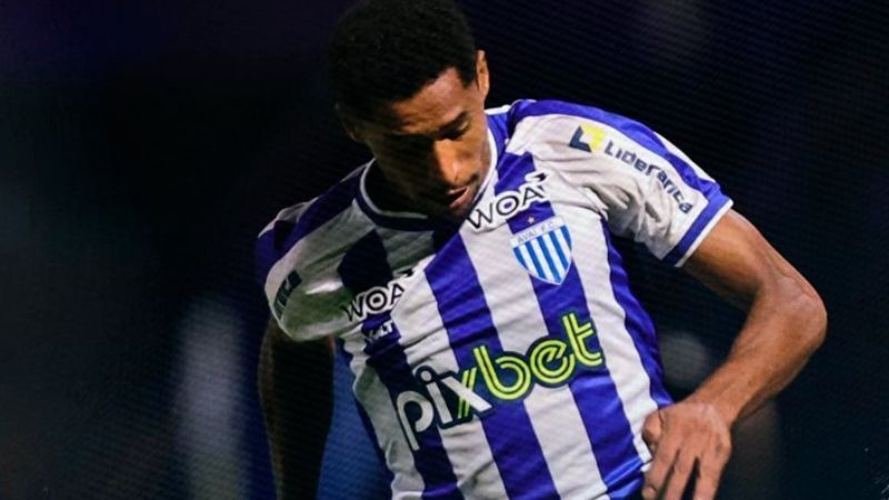 Avaí bate Goiás e mantém América como vice-líder da Série B