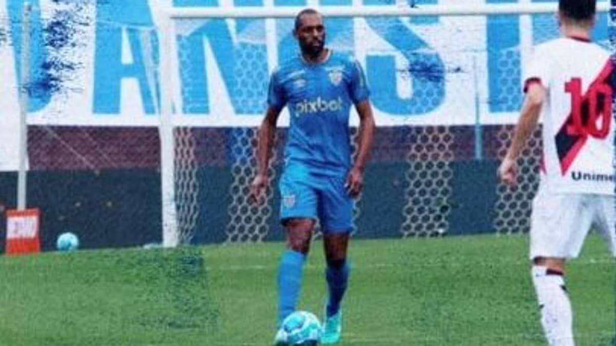 Em casa, Avaí perde para o Atlético-GO em partida pela Série B