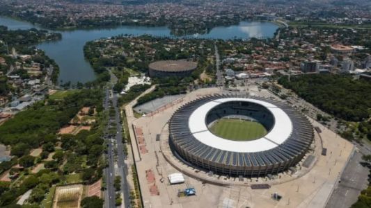 Avenida C, que contorna o Mineirão, pode ter nome alterado para Avenida Rei Pelé