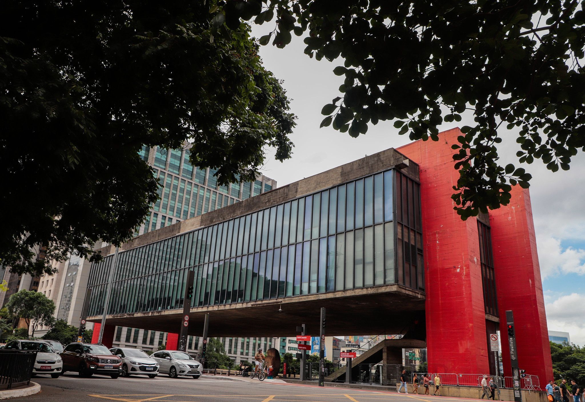 Movimentos convocam manifestações contra urgência de anistia e PEC da blindagem