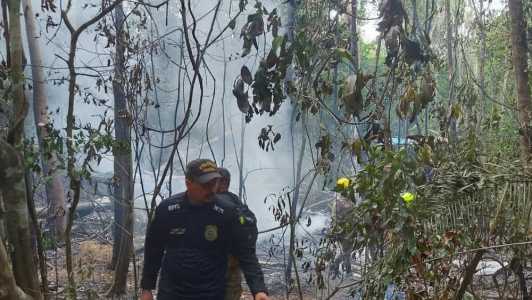 Avião caiu próximo ao Aeroporto de Rio Branco, logo após a decolagem; as 12 pessoas que estavam na aeronave morreram carbonizadas