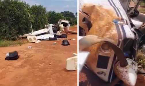 Foto mostra avião interceptado pela Força Aérea Brasileira (FAB) em Londrina (PR)