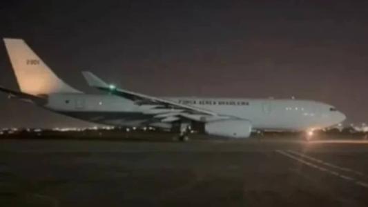 Avião da FAB para repatriar brasileiros em Israel