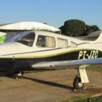 Buscas por avião que caiu com funcionários públicos são retomadas