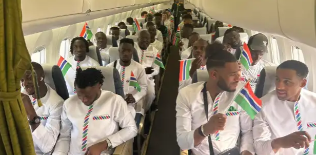 Avião com a Seleção de Gâmbia sofre falha de oxigênio a caminho da Copa Africana