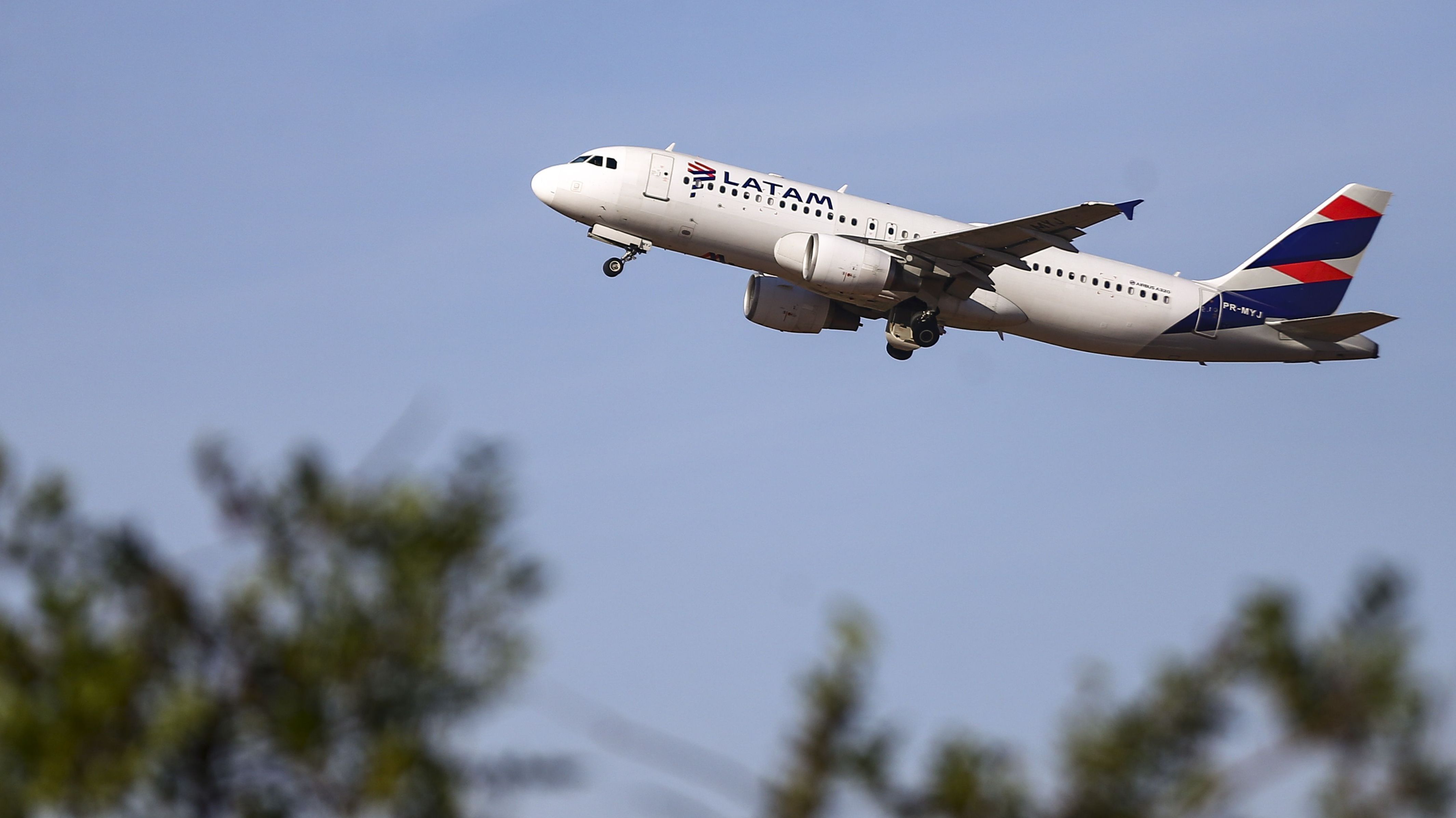 Latam anunciará novos destinos com aeronaves Embraer em junho