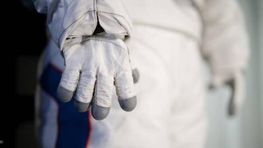 Axiom Space e Prada firmam parceria para criação de trajes lunares