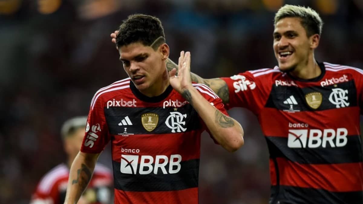 Flamengo tenta segurar vantagem contra o Fluminense para ser campeão carioca