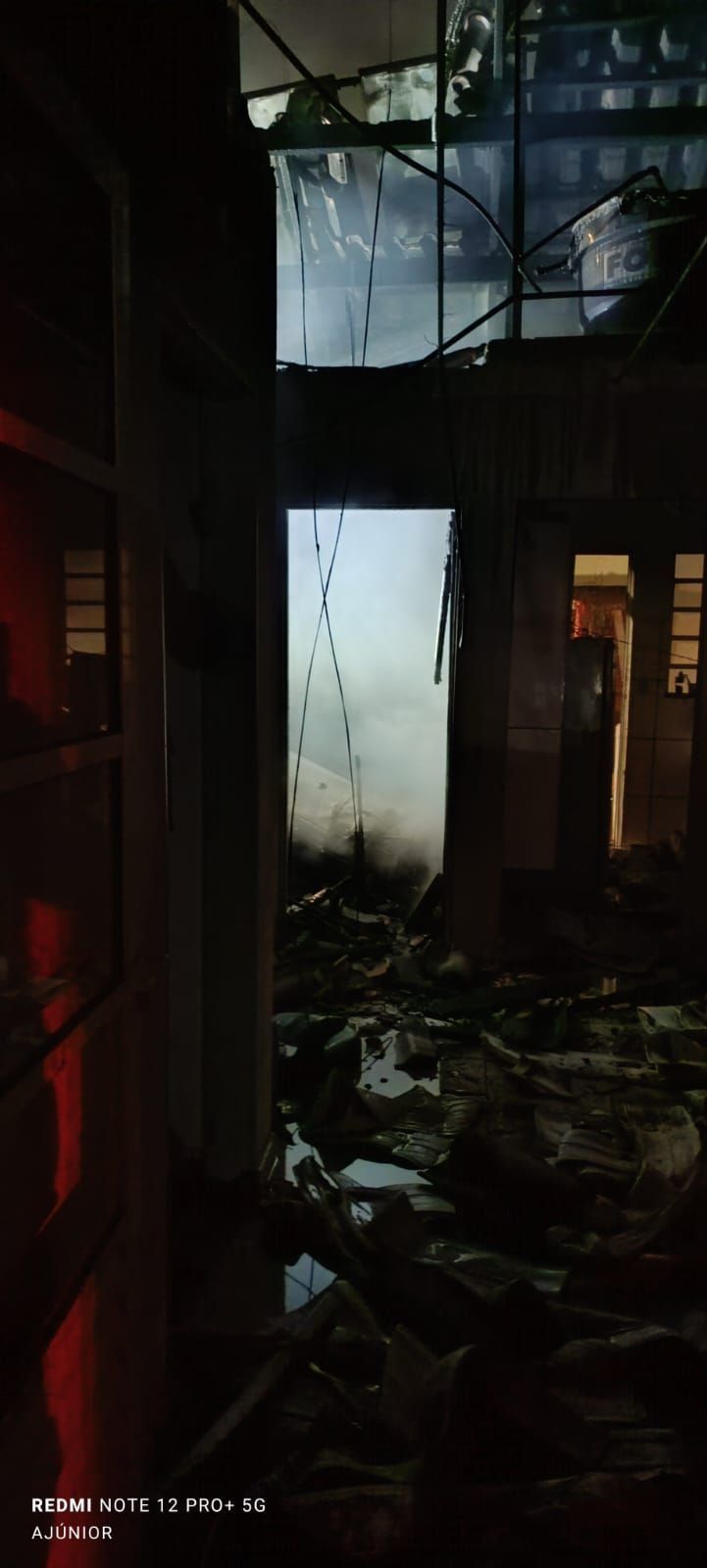 Após 15 dias internado, morre menino que teve 99% do corpo queimado em incêndio em Montes Claros (MG)