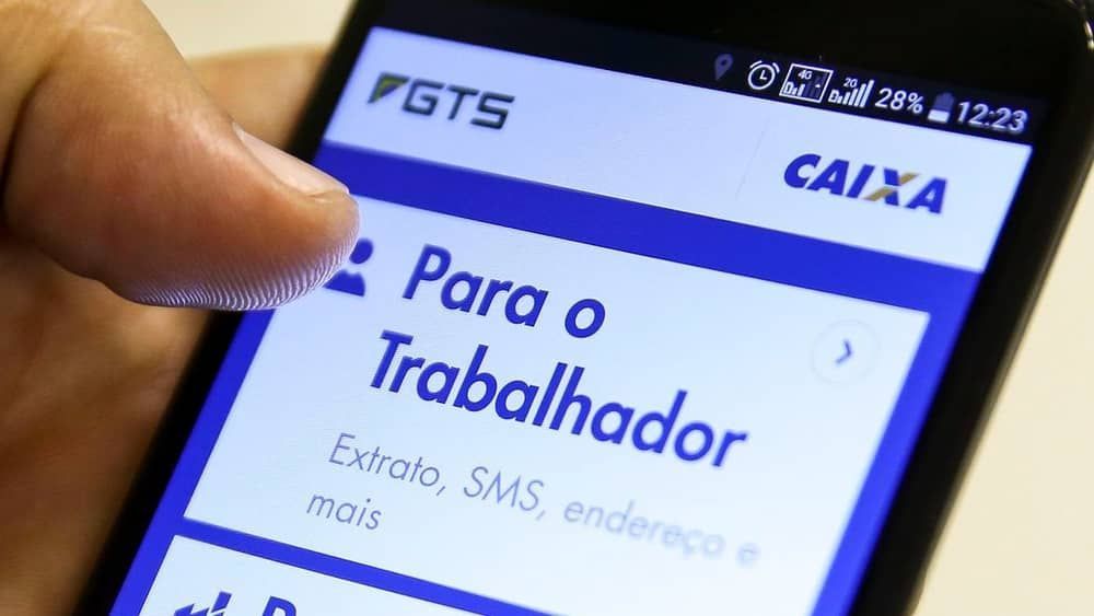 AGU busca entendimento com STF sobre correção do FGTS