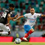 Botafogo vence o Bahia e divide a liderança da Série A do Brasileiro