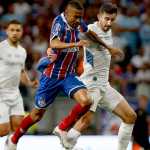 Grêmio marca no fim e empata com Bahia pelas quartas da Copa do Brasil