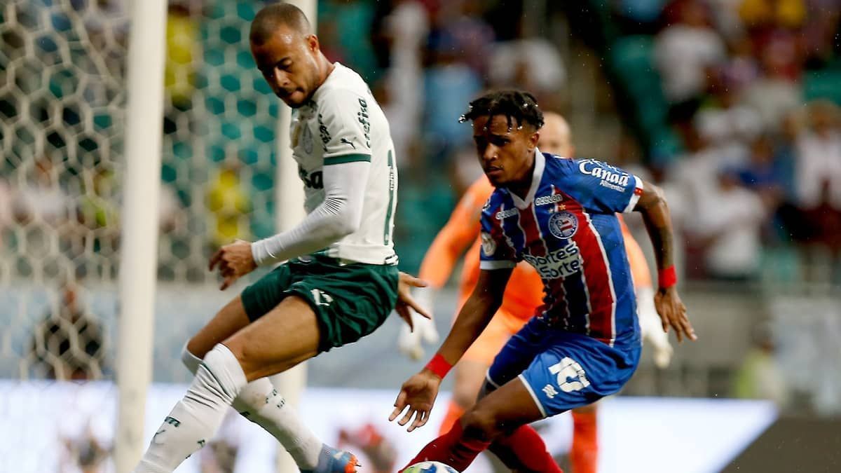 Bahia marca no fim e acaba com invencibilidade do Palmeiras no Brasileiro