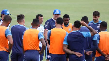 Bahia realizou trabalho tático nesta sexta-feira (13)