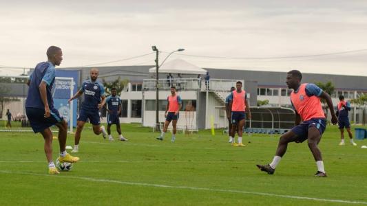 Bahia trabalhou na manhã desta quarta-feira (24), em Salvador