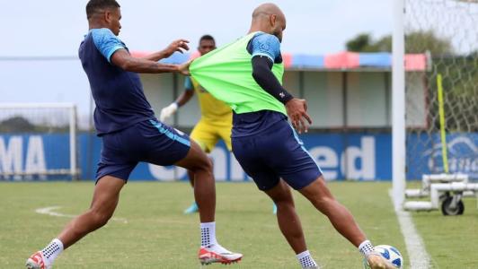 Bahia treinou na manhã deste sábado (18)