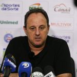 Apesar de vitória, Ceni reconhece Bahia abaixo e liga 'sinal de alerta'