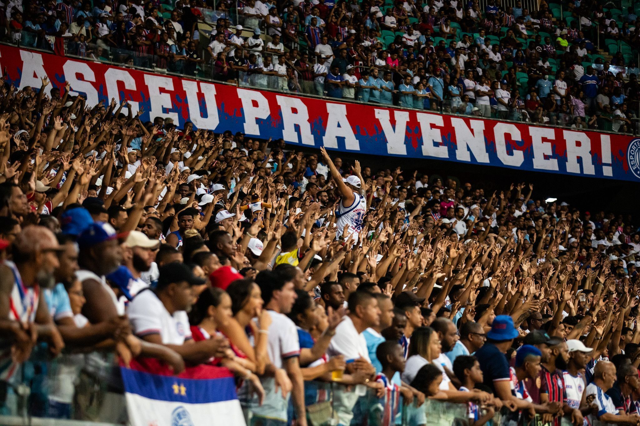 Torcida do Bahia esgota ingressos para Ba-Vi da Copa do Nordeste