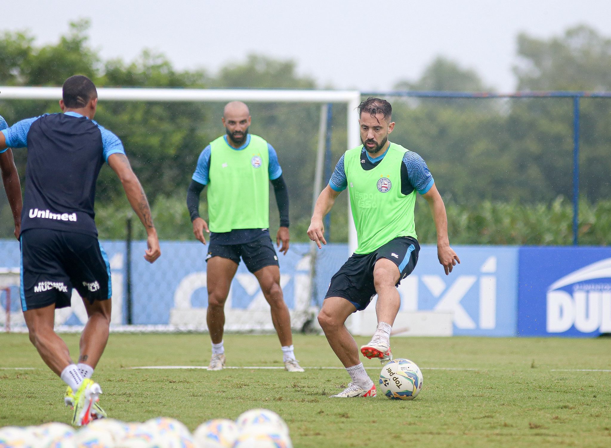 Sem Everaldo, Bahia inicia preparação para final do Baiano