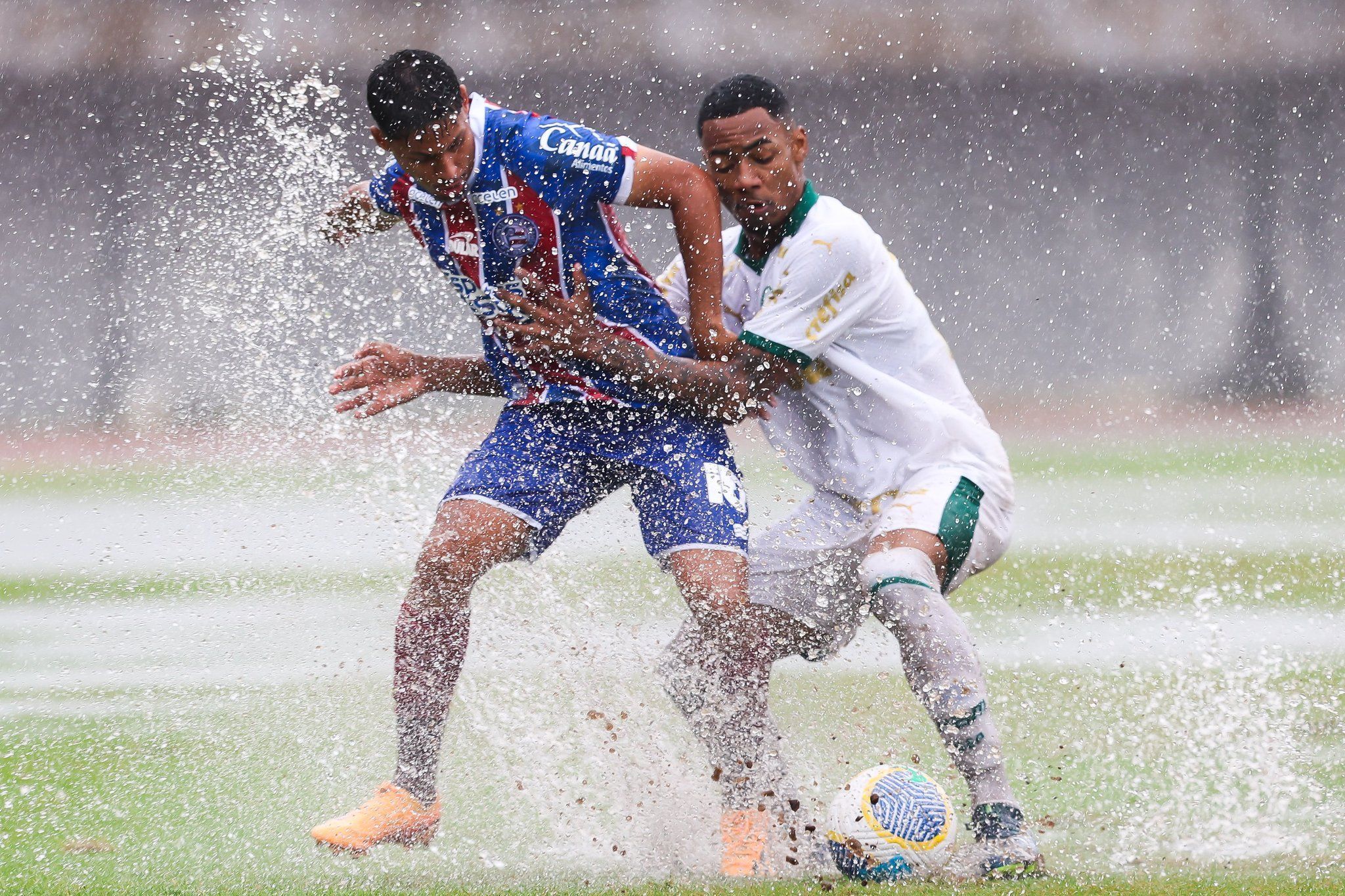 Bahia x Palmeiras: jogo do Sub-20 é suspenso após temporal em Salvador