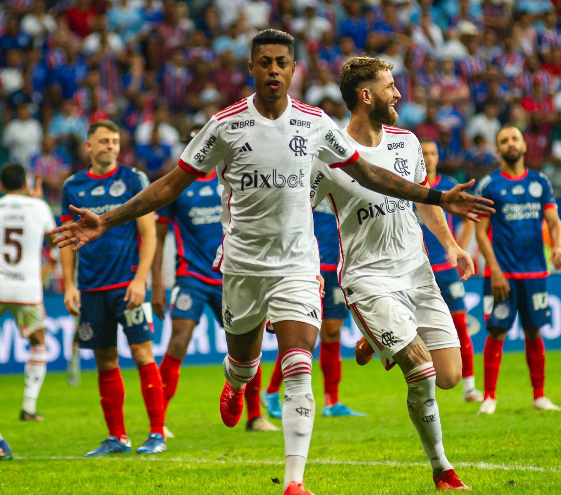 Bruno Henrique marca, Flamengo vence Bahia e abre vantagem na Copa do Brasil