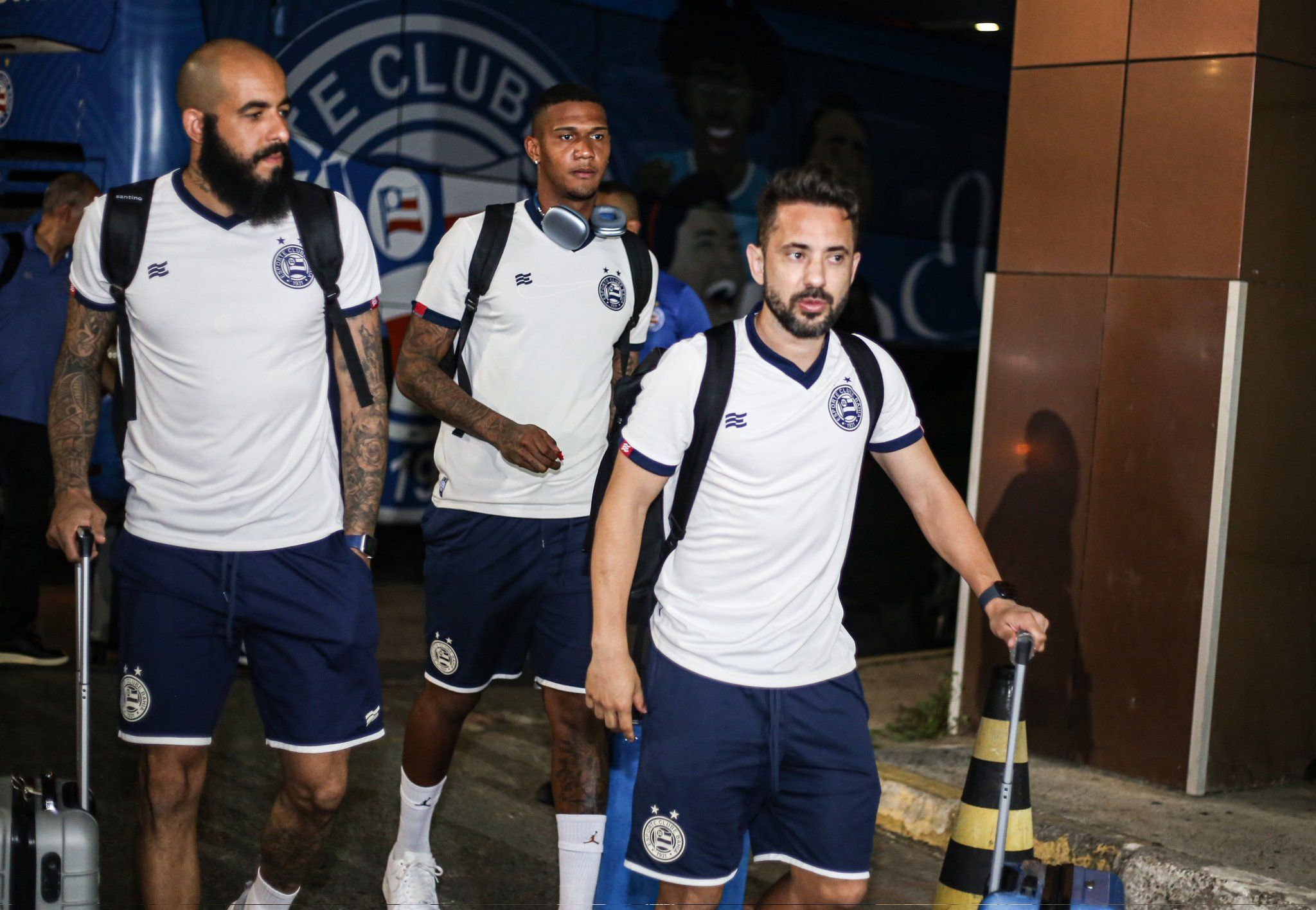 Bahia deve ter Everton Ribeiro em jogo da Copa do Brasil; veja provável time