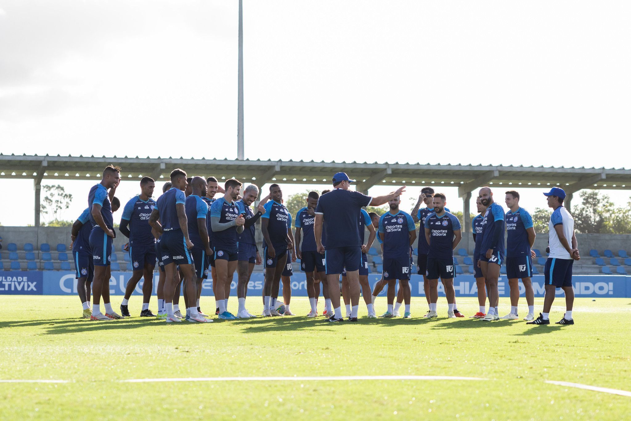 Bahia mira liderança da Série A em jogo contra o Bragantino