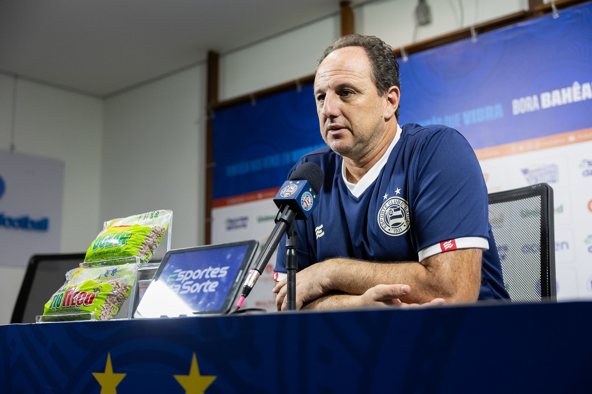 Bahia mira contratação de meia do São Paulo; saiba detalhes