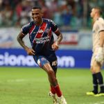 Jean Lucas celebra temporada goleadora após garantir vitória do Bahia