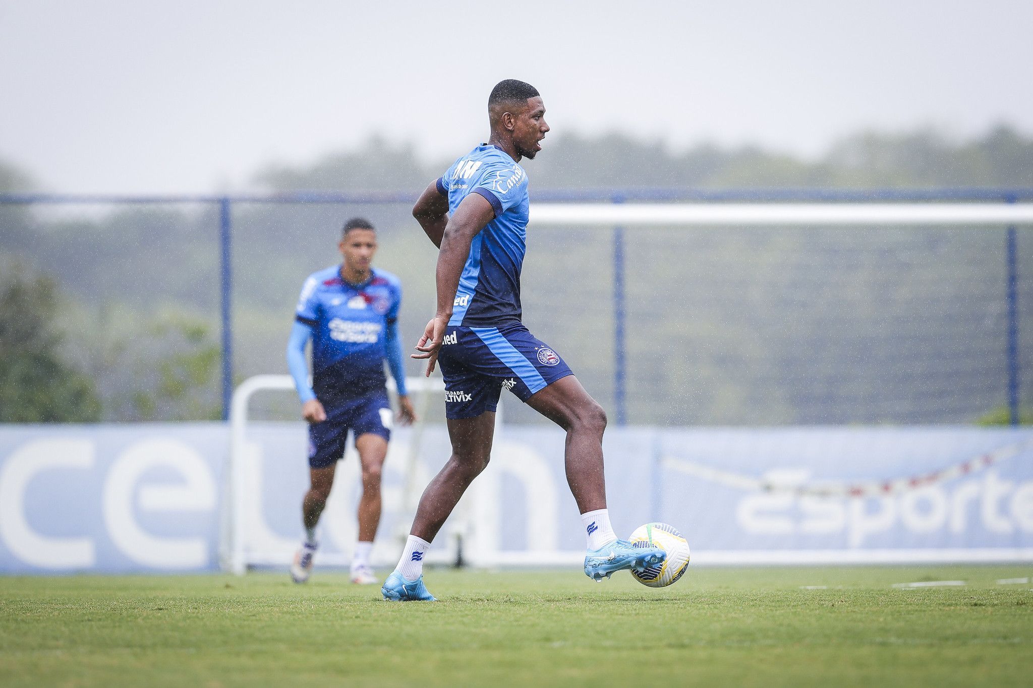 Bahia não terá titular absoluto contra o Fortaleza; veja opções de Ceni